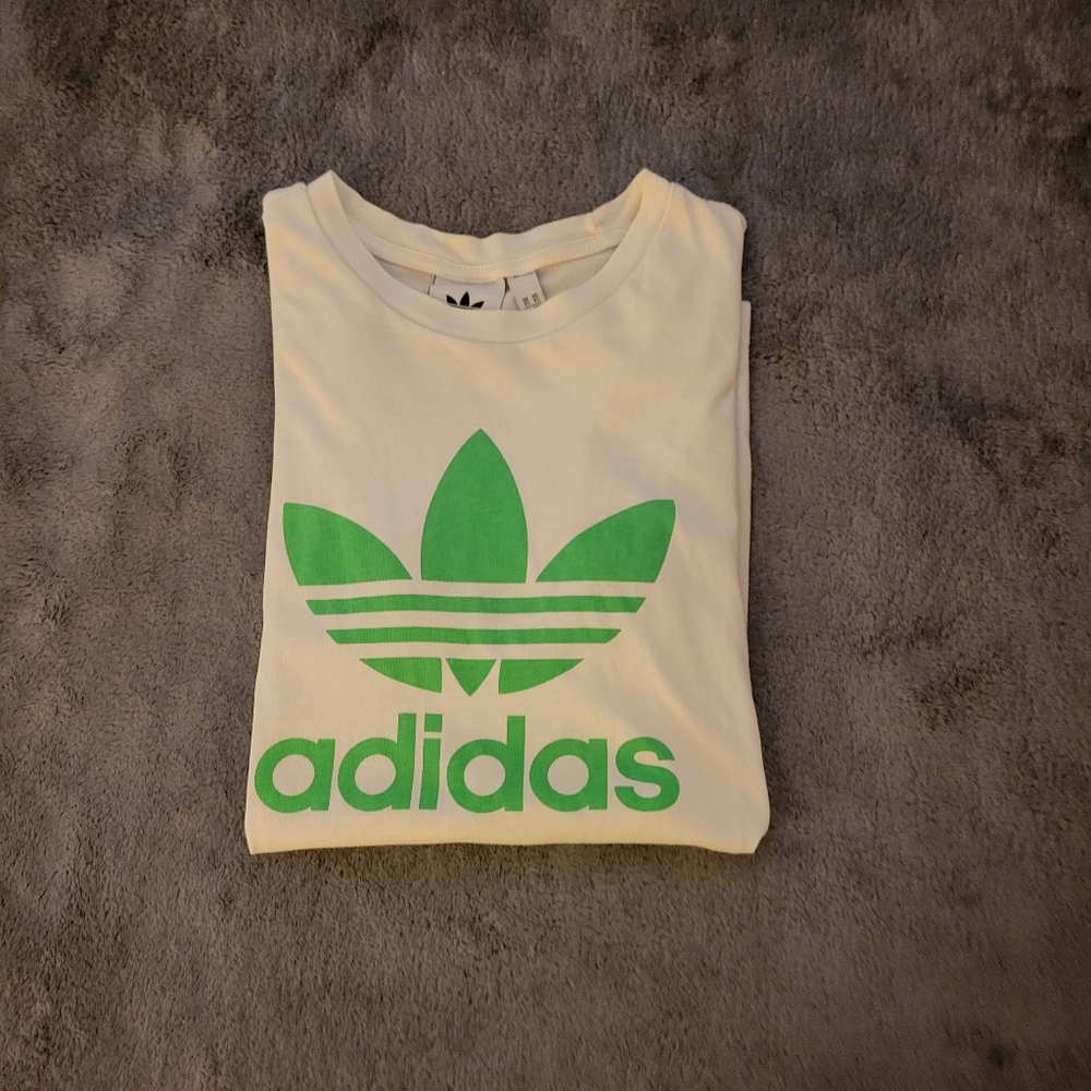 Adidas Mens White and Green Logo T-Shirt Unisex. Size XS